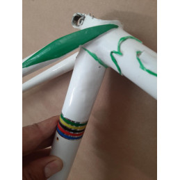 Tubo de sillín de 26 mm y zona afectada en el extremo superior
