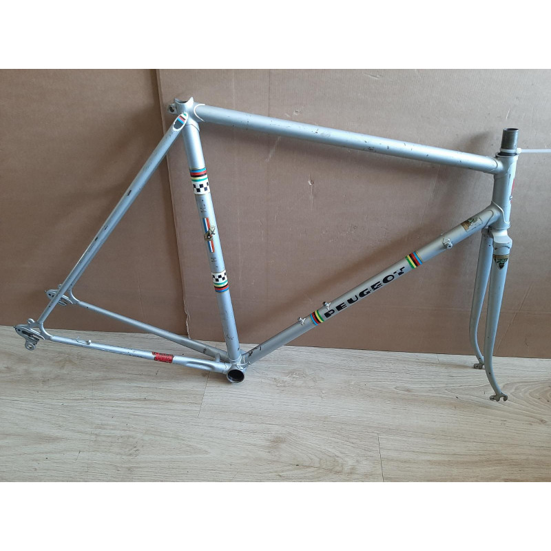 Cuadro Peugeot PY10 Full Reynolds 531 en color azul, vista general lateral