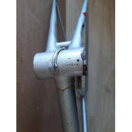 Fourreaux de fourche galbés en acier Reynolds