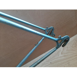 Mesure du diamètre interne du tube de selle